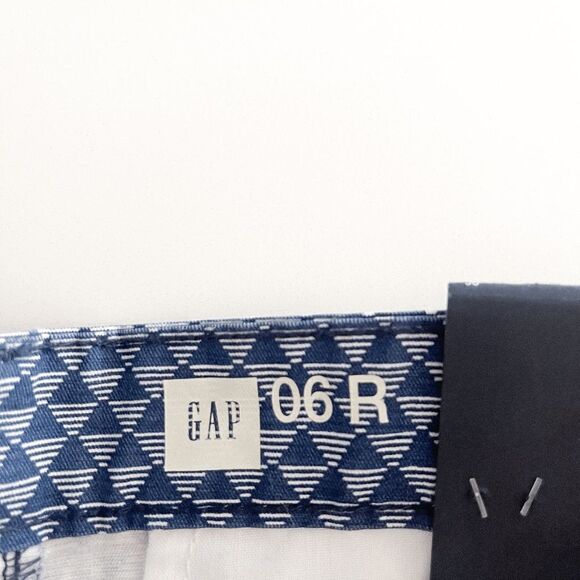 GAP Womens Summer Shorts Low Rise Geometric Blue Size 6 NWT - Picture 3 of 9